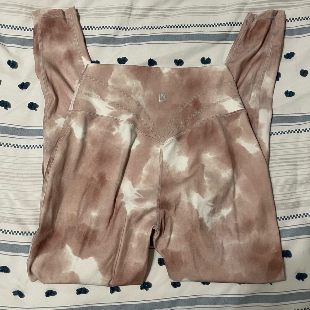 Buff Bunny Collection Beige swirl Legacy leggings